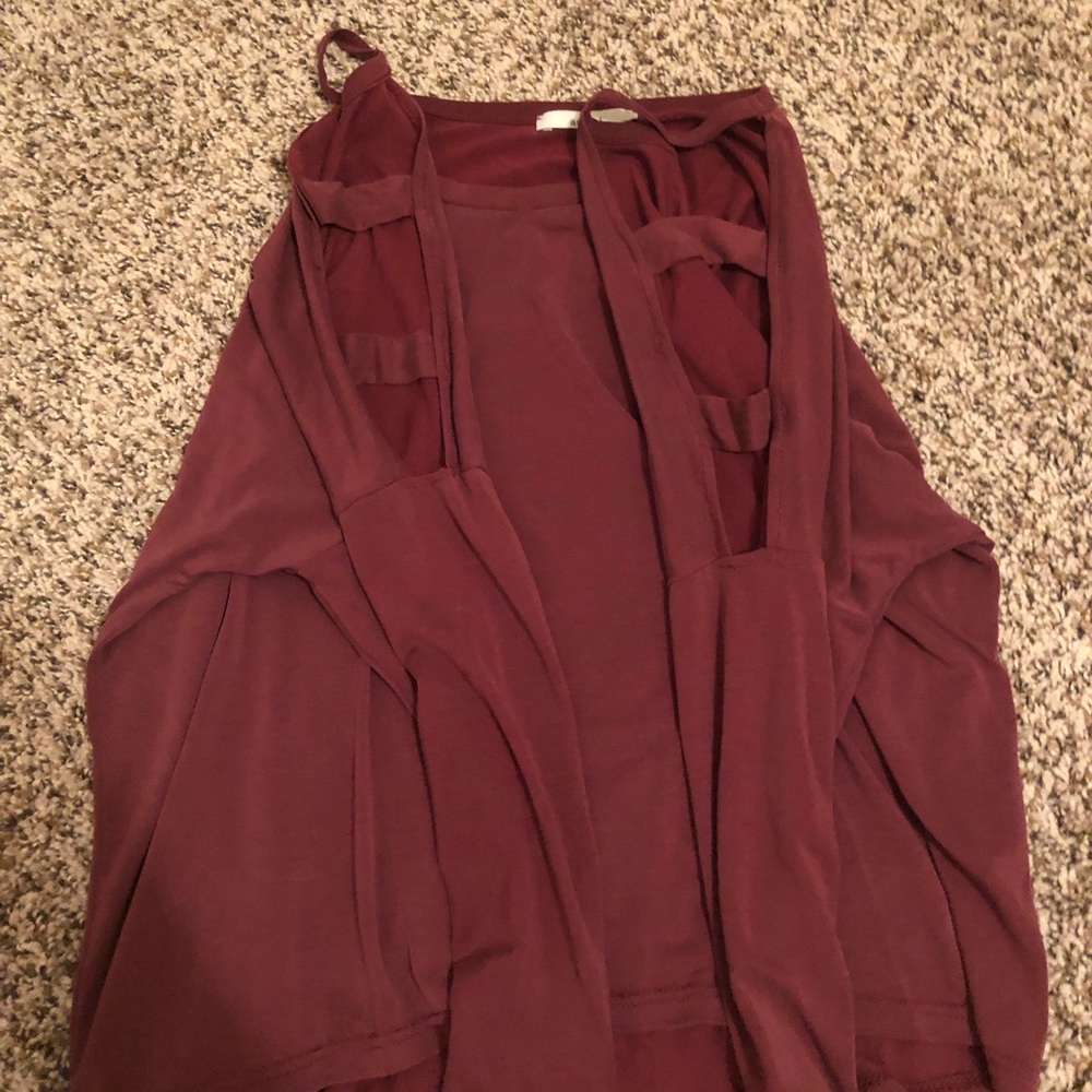 cropped cut out longsleeve shirt